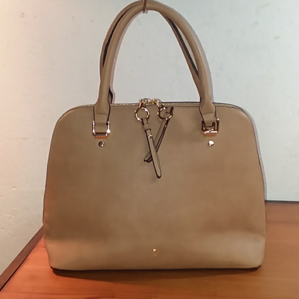 Seven Days Lifestyle & Dreams Satchel